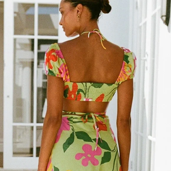 Sabo Skirt Australia Damini Crop Top in Vaso Verde - Picture 2 of 8